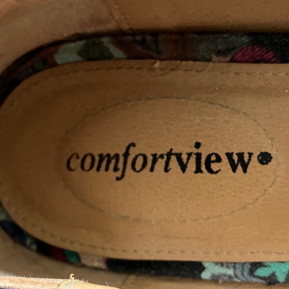 Comfortview Multicolor Patterned Flats - Picture 2 of 11